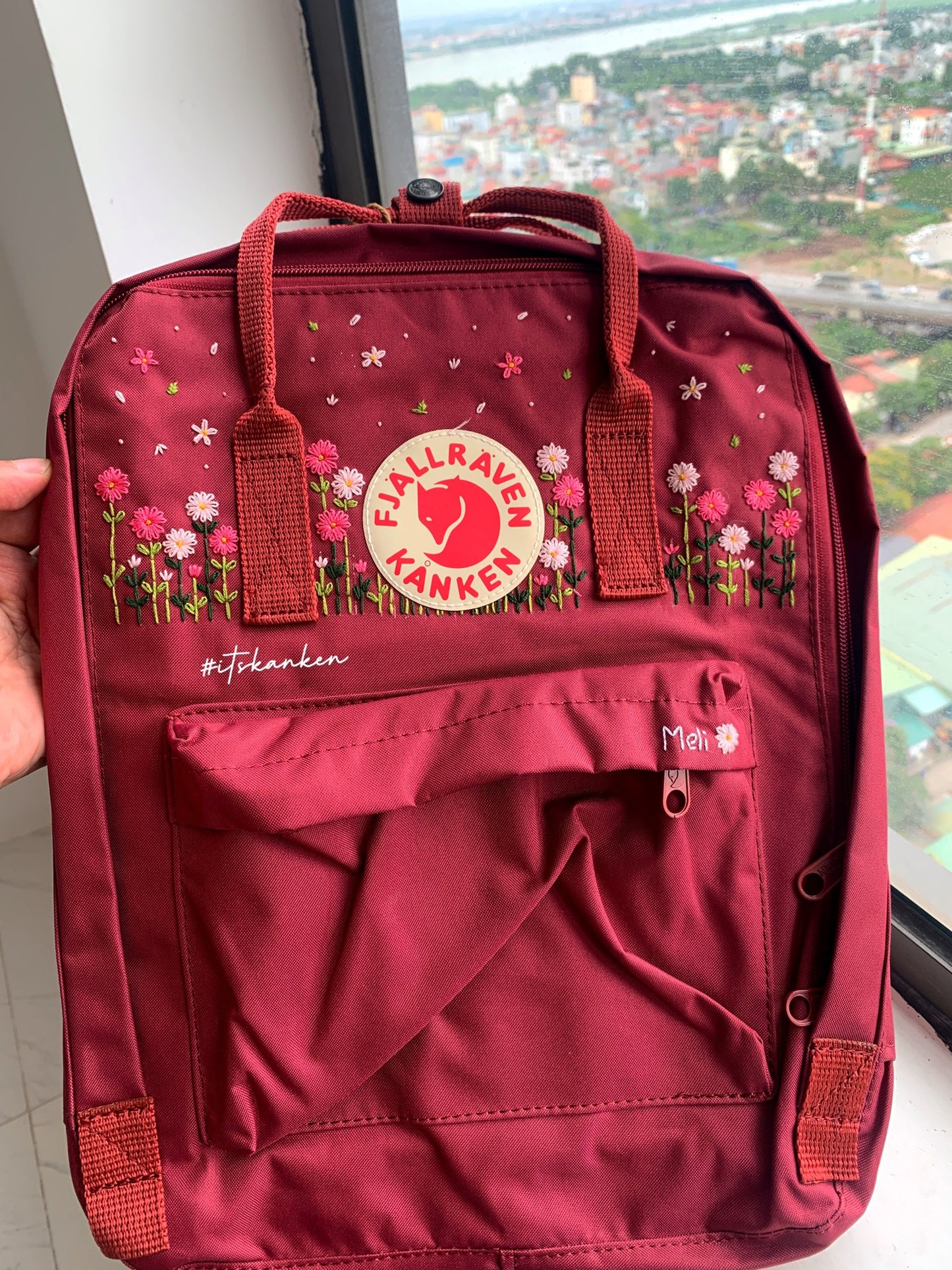 Personalized Flower Hand Embroidery, Kanken Bag Embroidered with Colorful Flowers, Customized Daisy Flower Garden Sewing Pattern