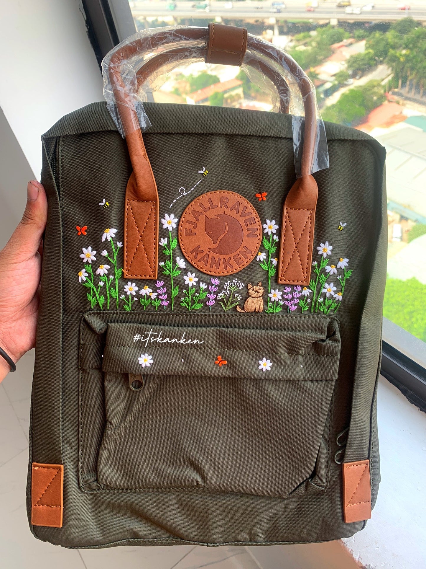 Personalized Pet Hand Embroidery, Kanken Bag Embroidered with Your Cats or Dogs, Animal Embroidery Request Available