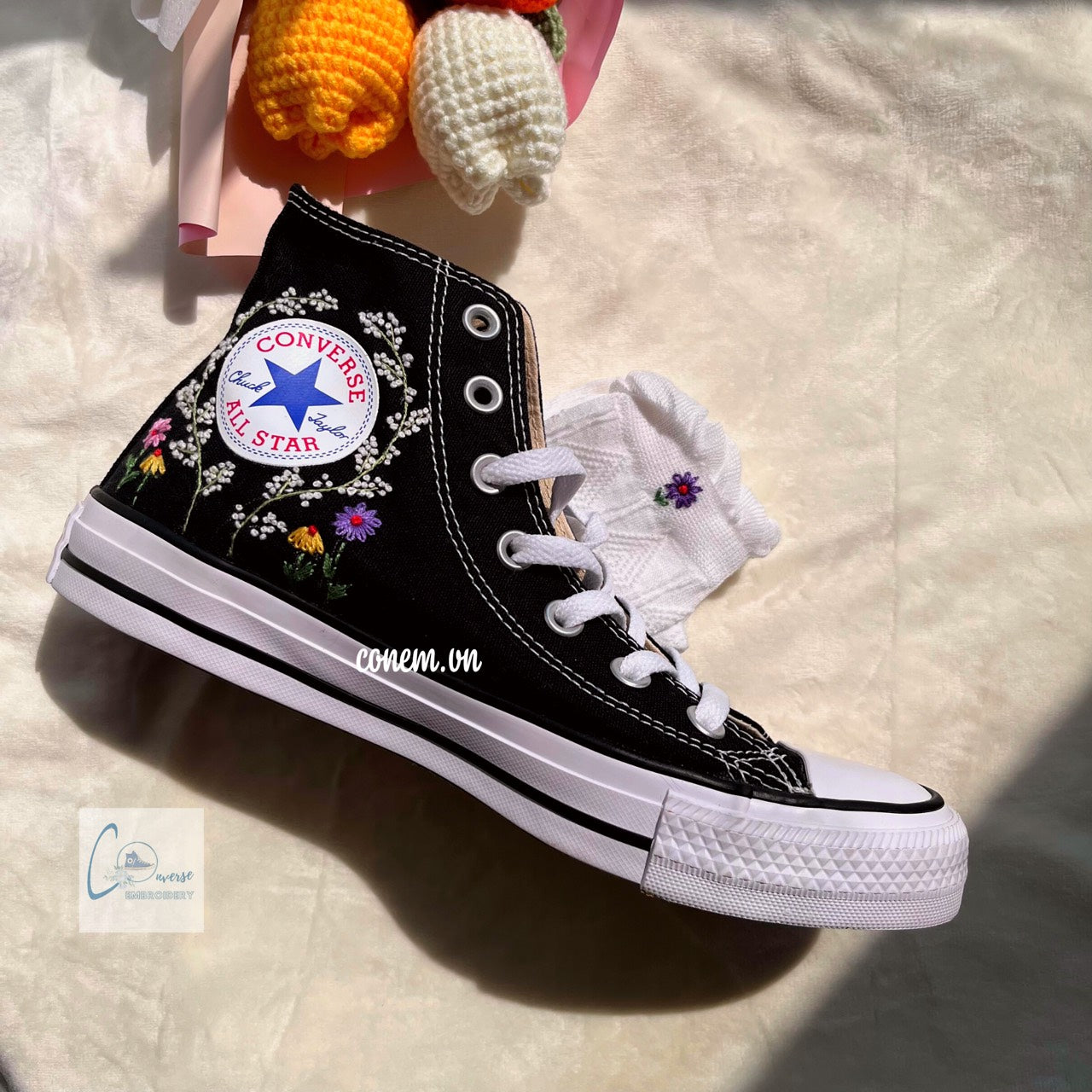 Converse Custom Hand Embroidery, Converse High Tops Embroidered With Floral Embroidery, Vintage Customized Shoes